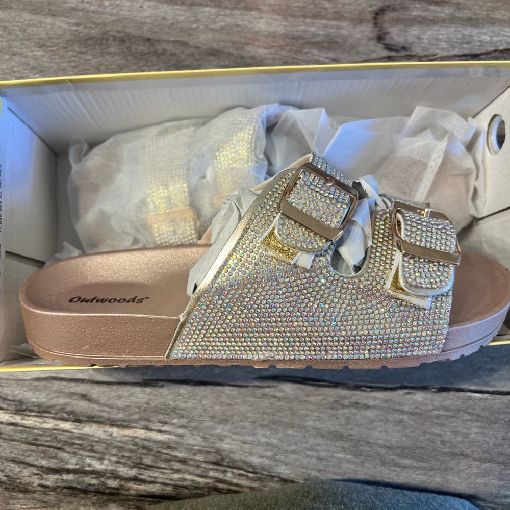Outwoods Rhinestone Sandals